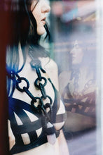 Load image into Gallery viewer, Leather Chain & Rose Quartz Necklace