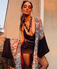 Load image into Gallery viewer, Leather Chain & Rose Quartz Necklace