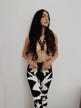 Load image into Gallery viewer, Leather Chain & Rose Quartz Necklace