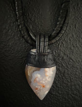 Load image into Gallery viewer, Black Leather &amp; Flower Agate Twisted Necklace