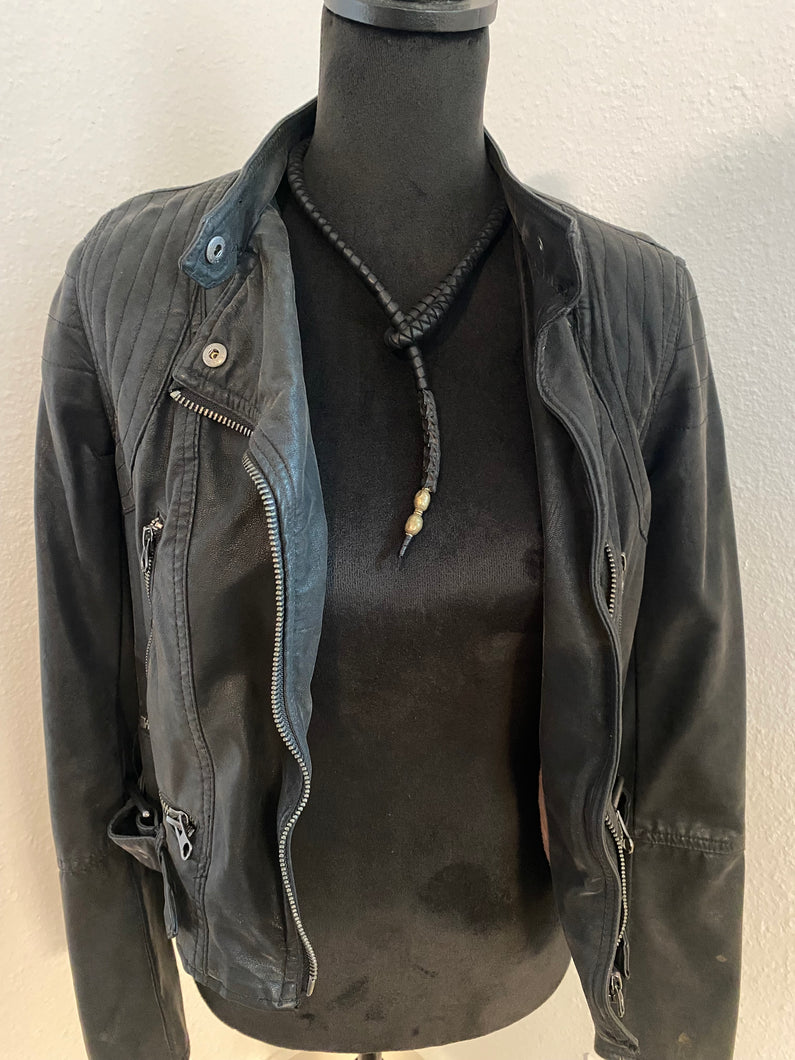 Black Leather Lariat w/ Rattlesnake Vertebrae